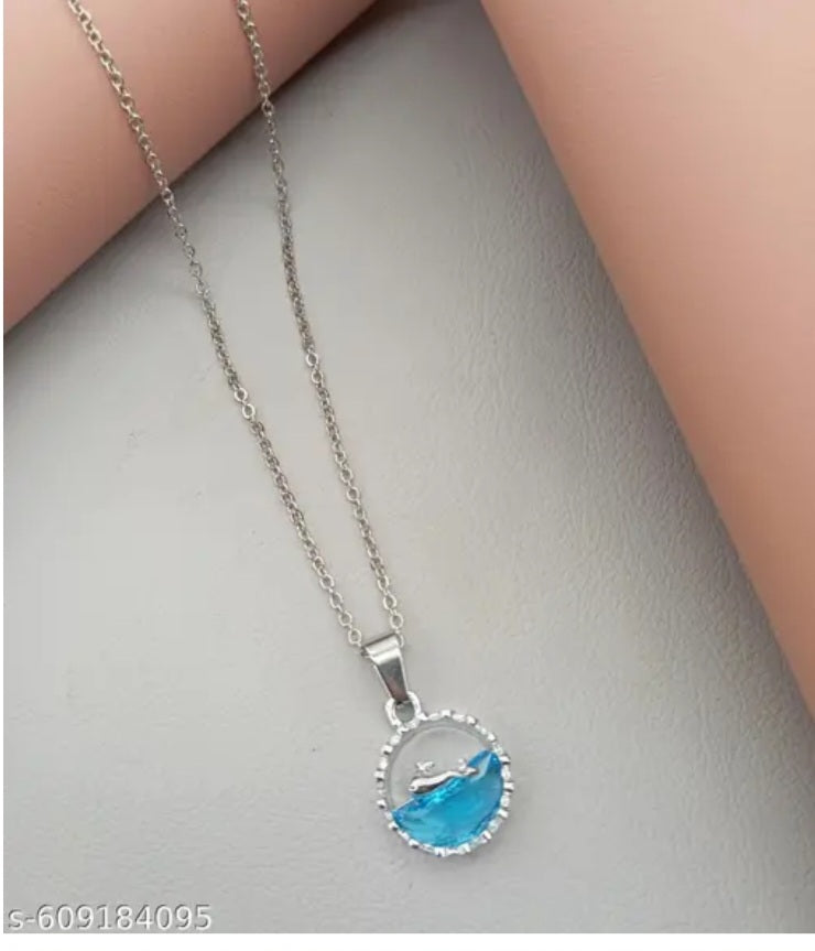 Silver-Plated Pendant Necklace – Elegant Set of Three